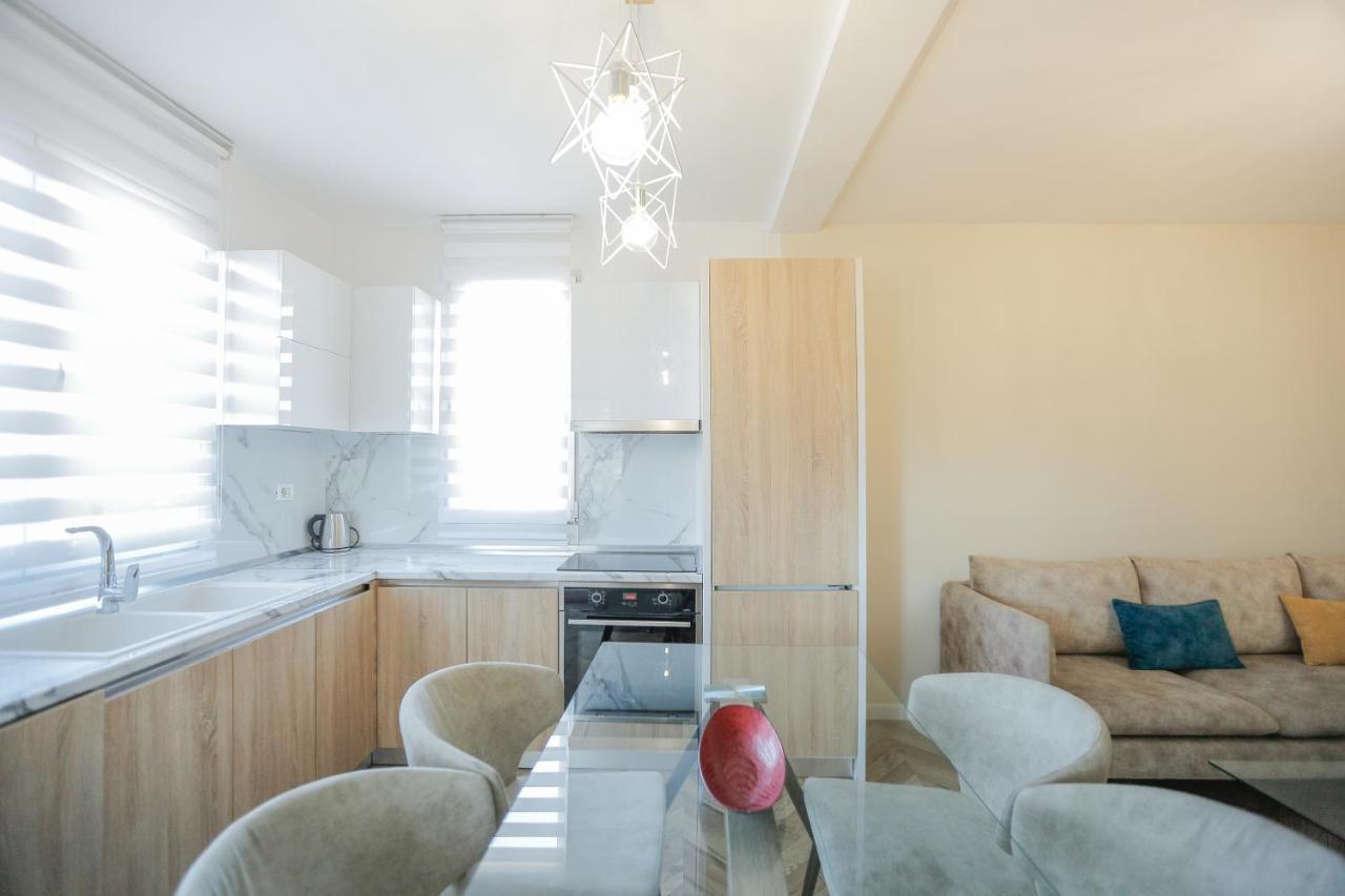 Miku Apartments-Luxury City View At Wilson Square Tirana Exteriér fotografie