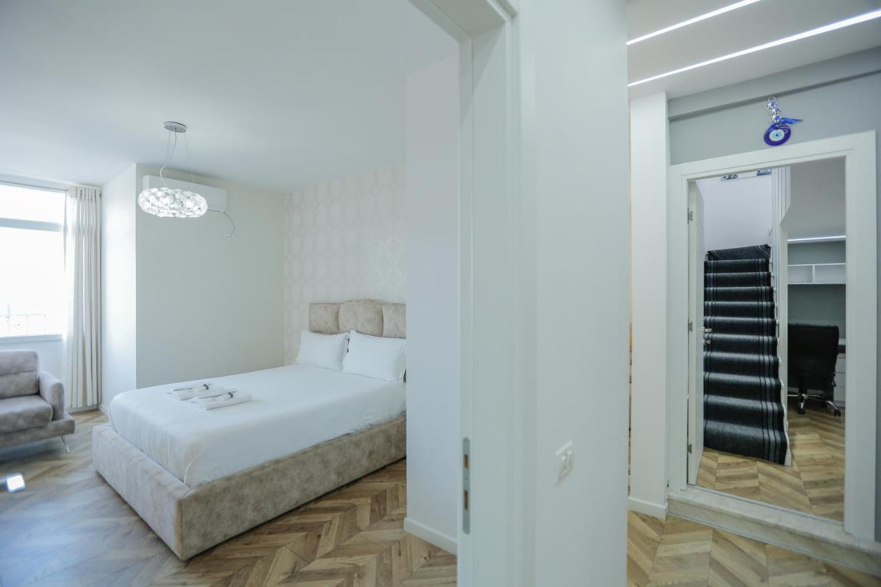 Miku Apartments-Luxury City View At Wilson Square Tirana Exteriér fotografie