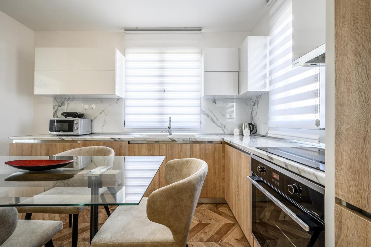 Miku Apartments-Luxury City View At Wilson Square Tirana Exteriér fotografie