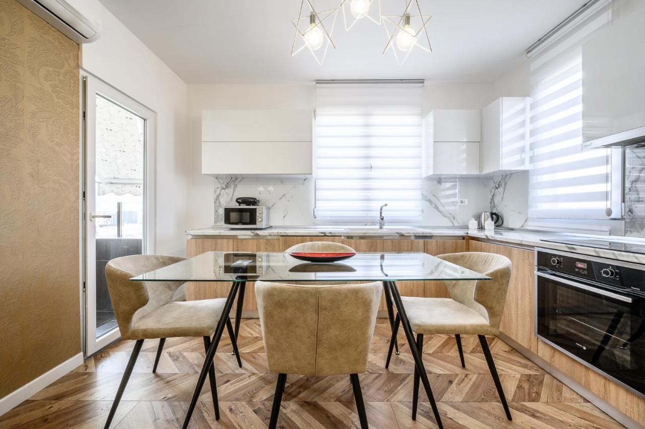 Miku Apartments-Luxury City View At Wilson Square Tirana Exteriér fotografie