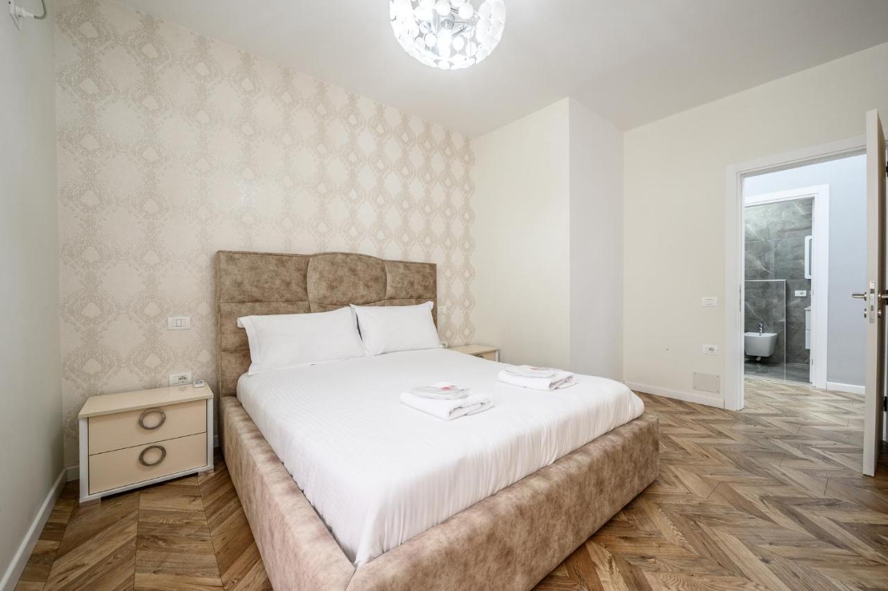Miku Apartments-Luxury City View At Wilson Square Tirana Exteriér fotografie