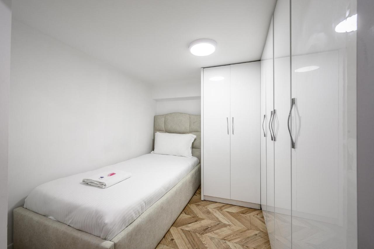 Miku Apartments-Luxury City View At Wilson Square Tirana Exteriér fotografie