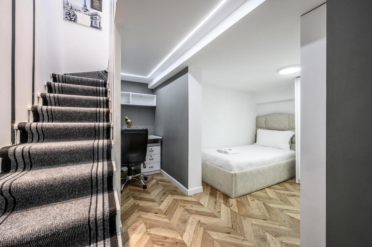Miku Apartments-Luxury City View At Wilson Square Tirana Exteriér fotografie