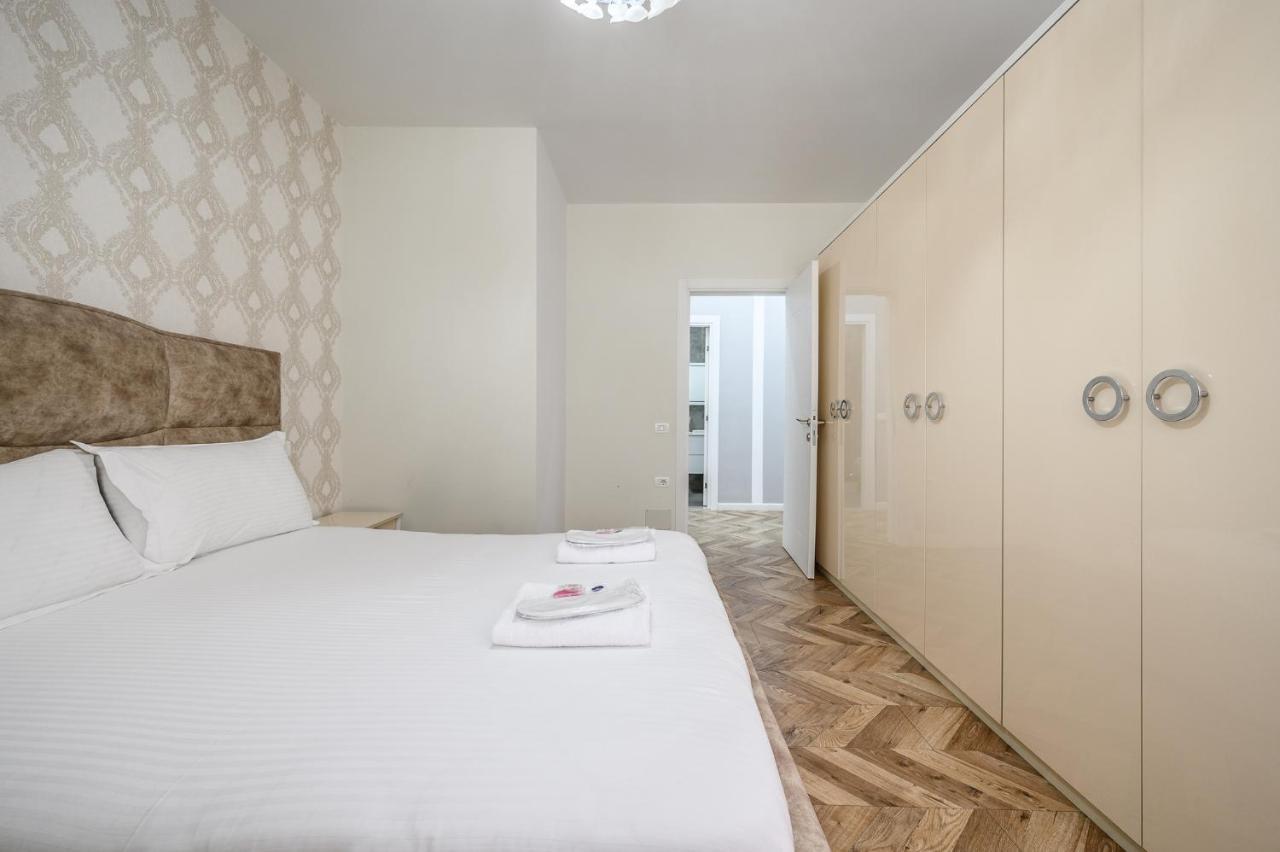 Miku Apartments-Luxury City View At Wilson Square Tirana Exteriér fotografie